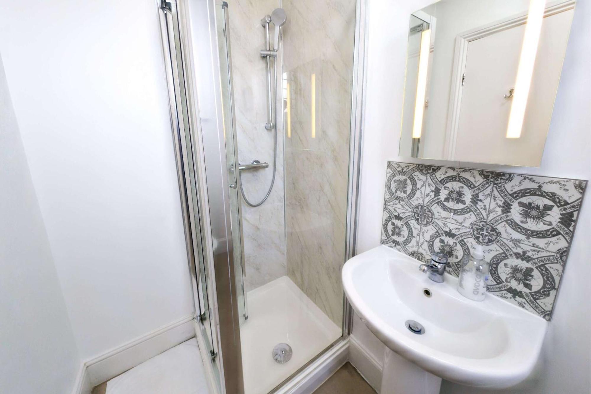 The W7 London
